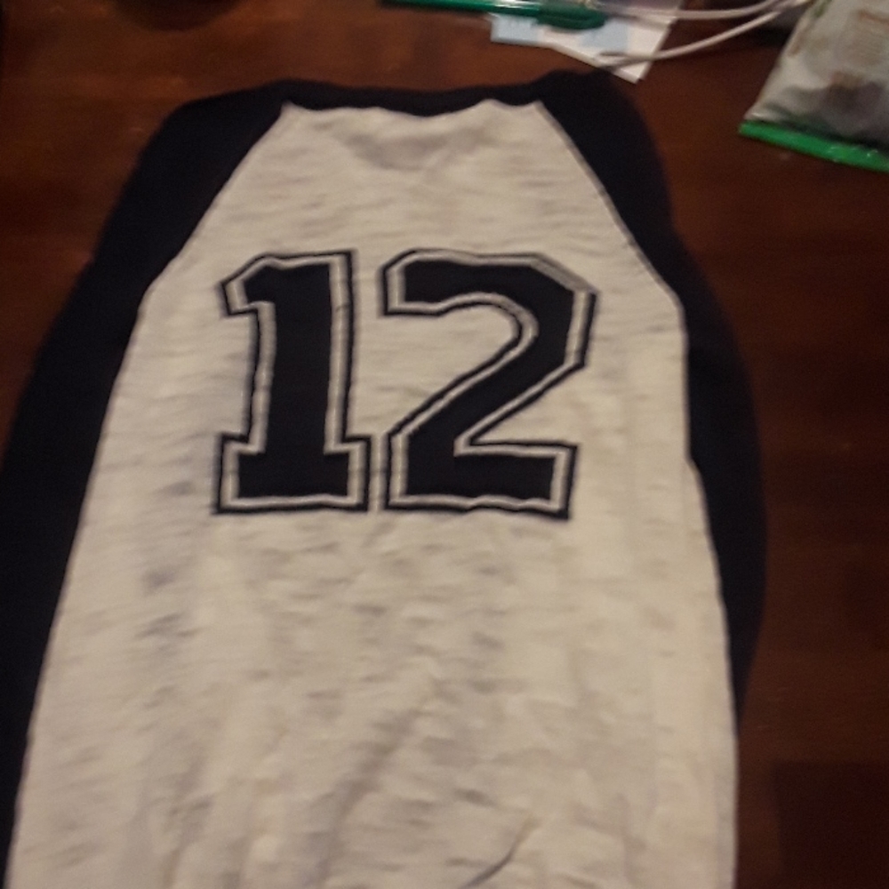 Cardigan - Picture 2 of 2